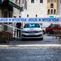 U Kaštel Lukšiću izgorio BMW