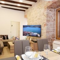 The Xy Suites
