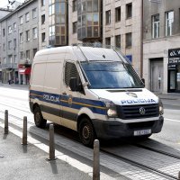 Privođenje Ivana Inje Bašića i drugih optuženih za šverc skupocjenih automobila