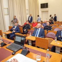 Ministar Vili Beroš došao na sastanak sa Stožerom civilne zaštite