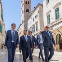 Ministar Vili Beroš došao na sastanak sa Stožerom civilne zaštite