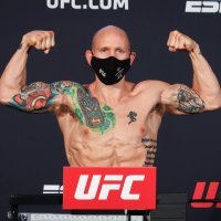 Josh Emmett - Shane Burgos