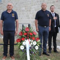 Šibenik: Premijer Plenković položio vijenac povodom 28. obljetnice oslobođenja Miljevačkog platoa