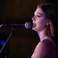 Drugog dana 60. Međunarodnog dječjeg festivala u Šibeniku koncert je održala Mia Negovetić