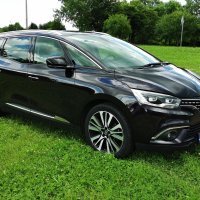 Renault Grand Scénic Initiale Paris Blue dCi 150 EDC