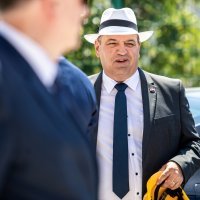 Vili Beroš sa šeširom