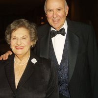 Carl Reiner sa suprugom Estelle