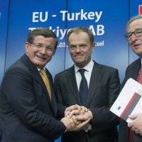 Ahmet Davutoglu, Donald Tusk, Jean-Claude Juncker