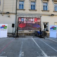 Atmosfera u stožeru Stranke rada i solidarnosti