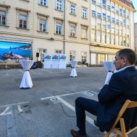 Atmosfera u stožeru Stranke rada i solidarnosti