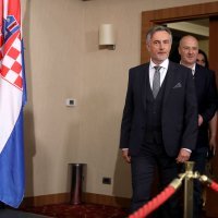 Konferencija za medije Miroslava Škore