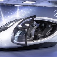 Mercedes-Benz S-klasa i MBUX infotainment sustav druge generacije