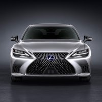 Lexus LS - osvježena verzija