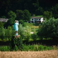 Zapaljen kip Melanije Trump