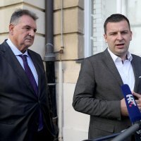 Radimir Čačić, Dario Hrebak