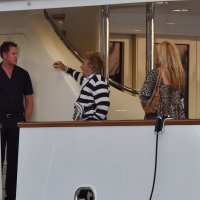 Rod Stewart s obitelji stigao u Trogir