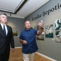 Zagreb: Zoran Milanović obišao je izložbu Miljenka Domijana