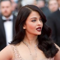 Aishwarya Rai na crvenom tepihu filmskog festivala u Cannesu