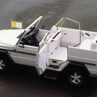 Mercedes-Benz 230 G 'Popemobile' iz 1980.