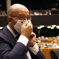 Charles Michel i Ursula von der Leyen u Europskom parlamentu
