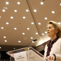 Charles Michel i Ursula von der Leyen u Europskom parlamentu