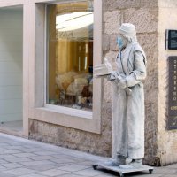 Šibenčani kipu Jurja Dalmatinca stavili zaštitnu masku