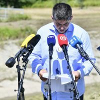 Direktor tvrtke Vodoopskrba i odvodnja Marin Galijot dao izjavu za medije