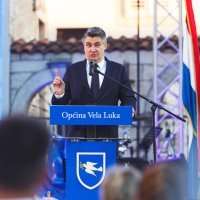 Zoran Milanović u Vela Luci
