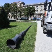 Bager srušio rasvjetni stup