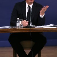 Beograd: Aleksandar Vučić komentirao odlazak Srba na proslavu Oluje