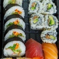 Nikola Čelan otvorio sushi bar