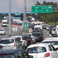 Prometna gužva na graničnom prijelazu Rupa