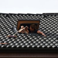 Olujno nevrijeme rušilo stabla i nosilo crijepove s krovova kuća