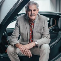 Profesor Gordon Murray CBE