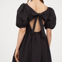 Haljina s potpisom H&M