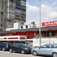 Žena u Zagrebu pala sa zgrade