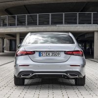 Mercedes-Benz E 300 e 4MATIC Limuzina