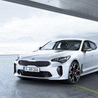 KIA Stinger (2017.)