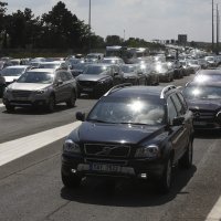 Velika gužva na naplatnim kućicama u Lučkom