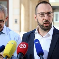 Konferencija za medije saborskih zastupnika platforme Možemo