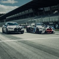 BMW M4 Coupe i BMW M4 GT3 - prototipovi