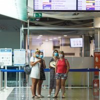 Odlazak engleskih turista s zadarskog aerodroma