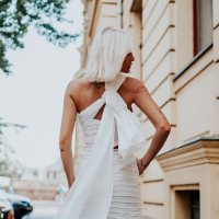 Capsule kolekcija haljina s potpisom Krie Design