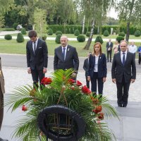 Odavanje počasti nestalima u Domovinskom ratu na Mirogoju i Krematoriju