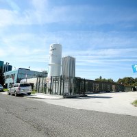 Vojni šatori ispred KB Dubrava