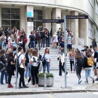 Zagreb: Prvi dan škole u gimnaziji u Križanićevoj ulici