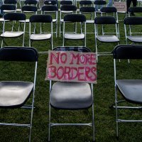 Stolci ispred Reichstaga