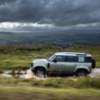 Land Rover Defender 110 PHEV (MY21)