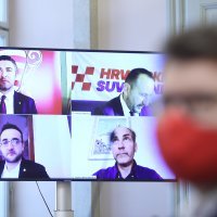 Zastupnici glasali online