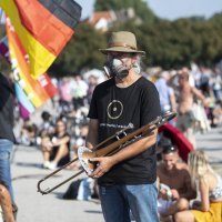 Muenchen: Deset tisuća ljudi na anti-korona prosvjedu